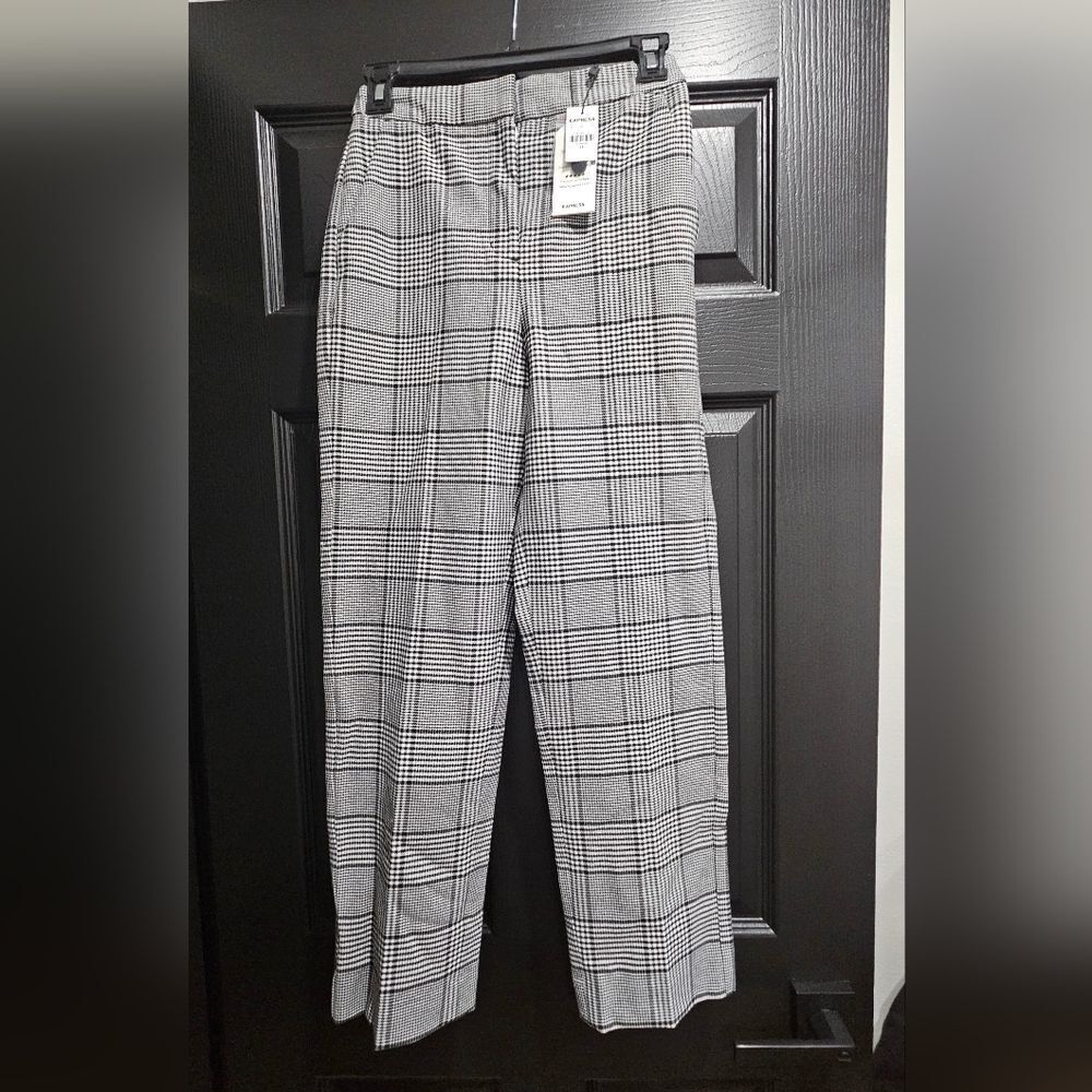 Express Black and White Plaid Straight Leg Pants